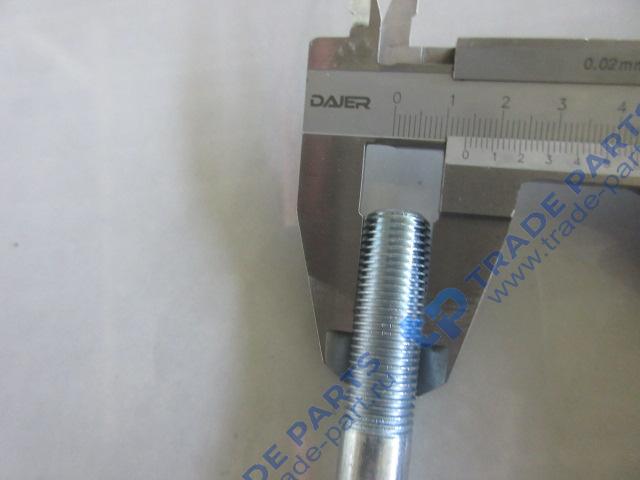 Реальная фотография болт m14x100x1,5 центральный передней левой рессоры качество о