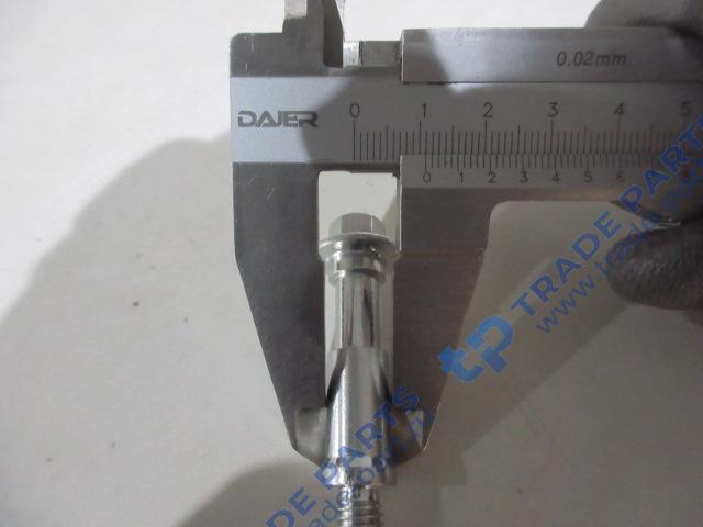 Реальная фотография болт клапанной крышки faw качество о