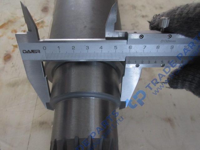 Реальная фотография вал нижний кпп l-590мм 29050017461/zl40a.30.3-10 (тонкий)