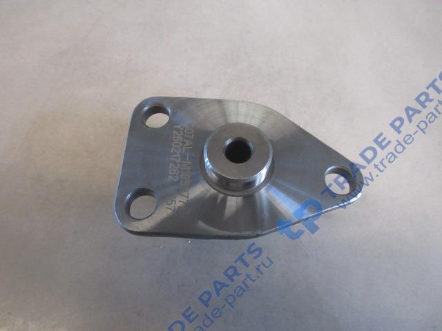 Реальная фотография ось промежуточной шестерни с6121