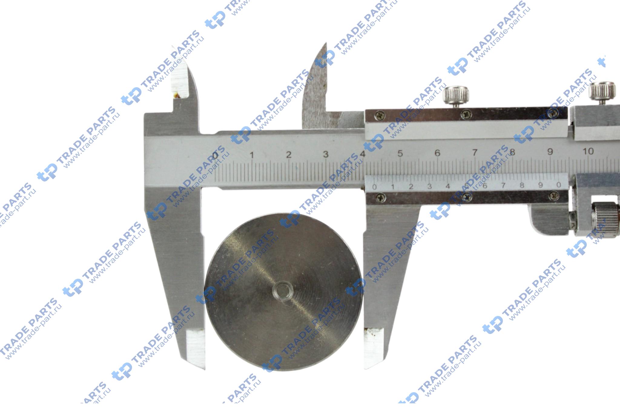 Реальная фотография клапан впускной deutz bf4l913 8x43x132.9