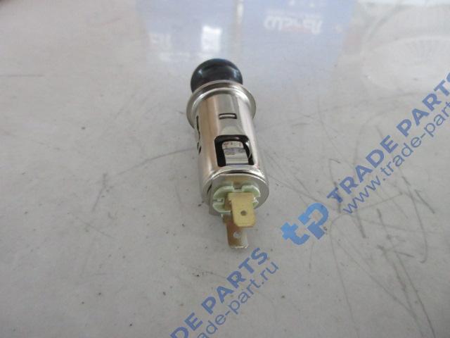 Реальная фотография прикуриватель howo t5g / sitrak c7h