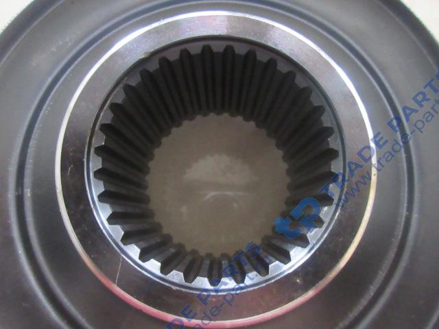 Реальная фотография фланец хвостовика редуктора заднего mcy13 тягач sitrak качество о