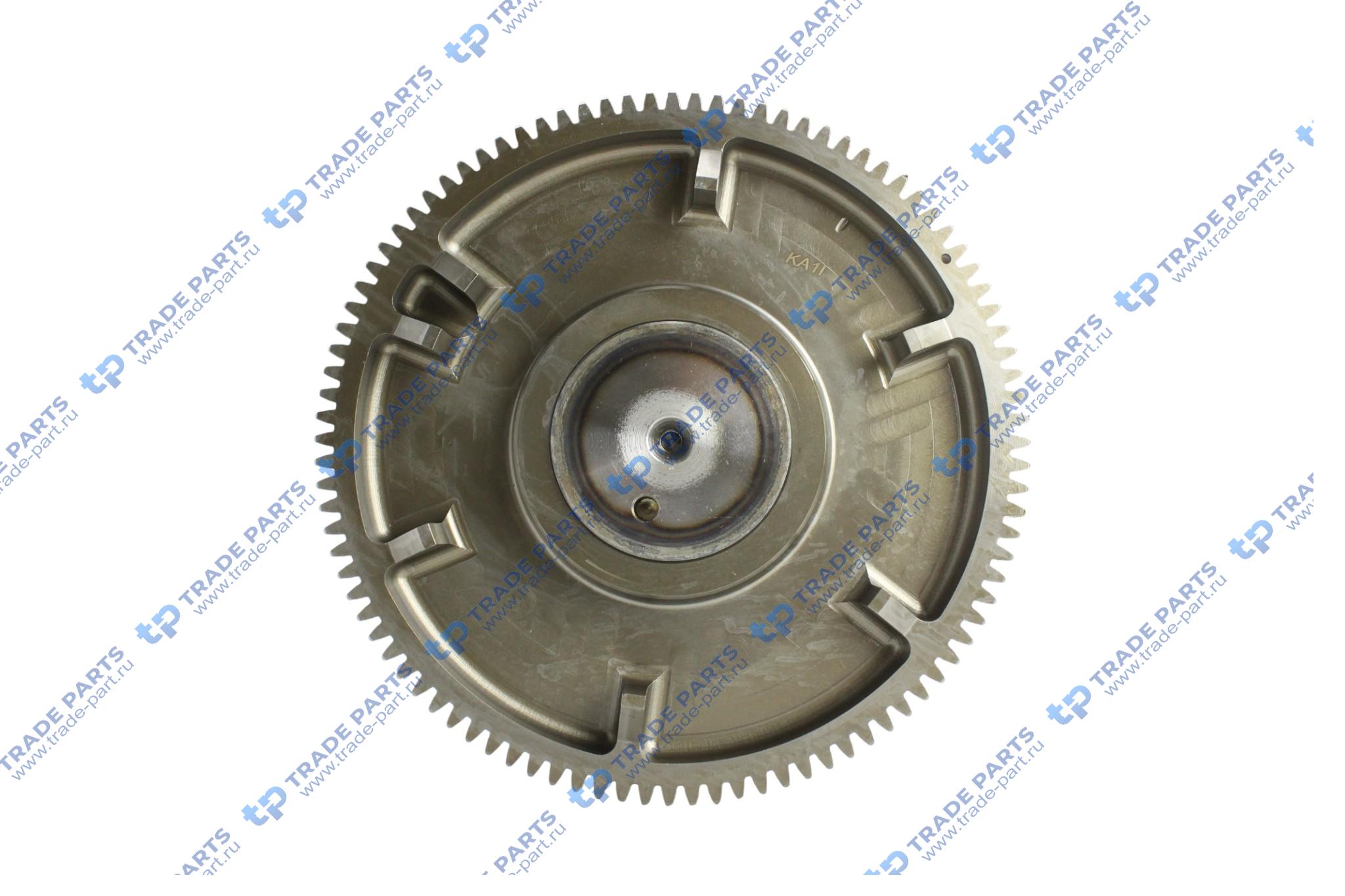 Реальная фотография вал распределительный с шестерней deutz tcd6l2013 4v