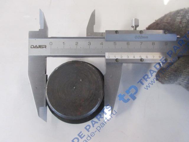 Реальная фотография пробка заливная крышки бортовой faw j6