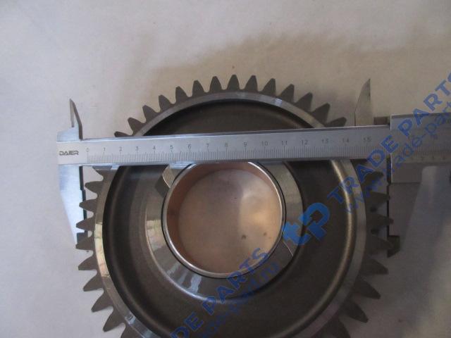 Реальная фотография шестерня грм промежуточная mc13