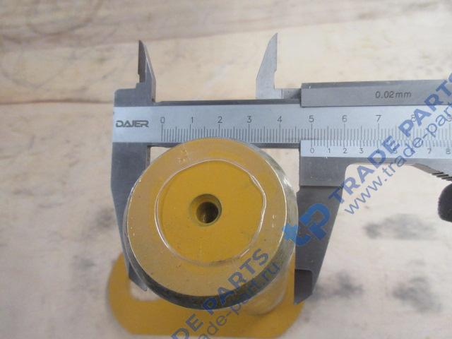 Реальная фотография палец крепления гидроцилиндра подъема стрелы к раме foton fl936f качество о