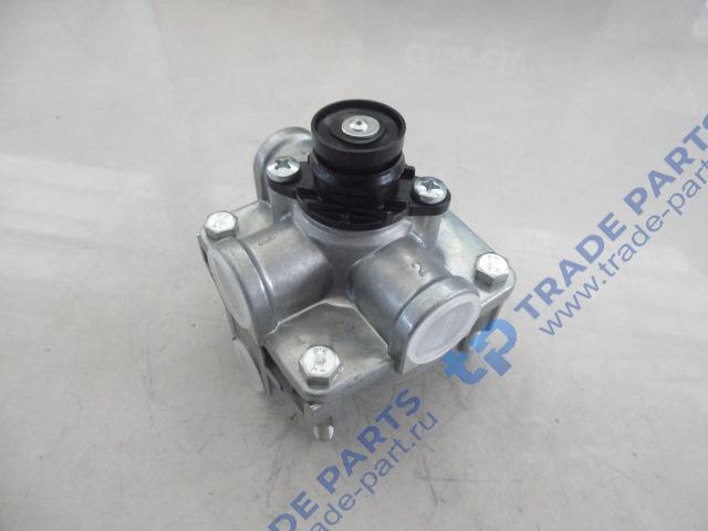 Реальная фотография клапан тормозной воздушный shaanxi 81.52116.6070/wg9000360506/wg9000360524