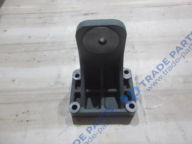 Кронштейн двигателя правой передней подвески FAW J6 Качество О