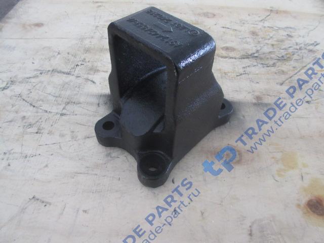 Реальная фотография кронштейн скольжения рессоры задней faw j6 6x6 2022гг+