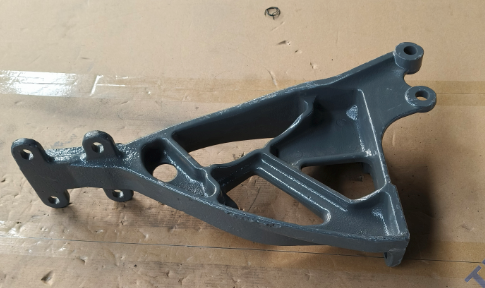 Передняя нижняя защитная левая опора