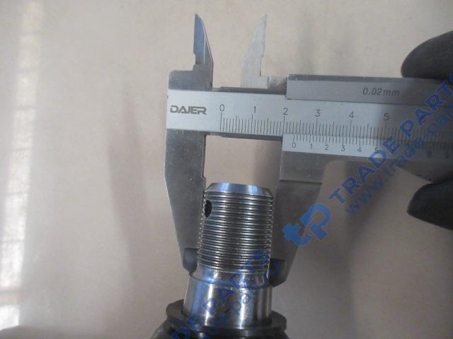 Реальная фотография наконечник рулевой тяги faw/sitrak правый