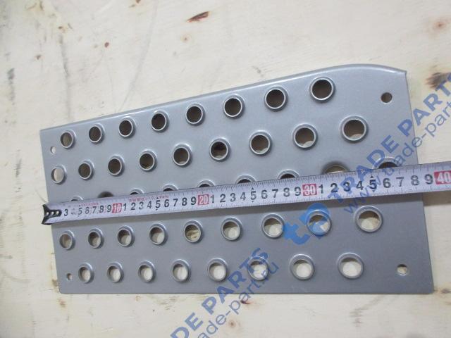 Реальная фотография подножка второй ступени левая faw j6