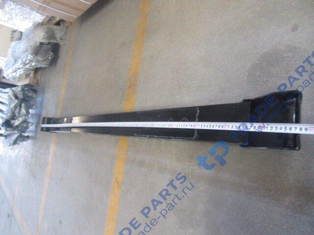 Реальная фотография передняя нижняя защитная поперечина faw j6 2802080-70s