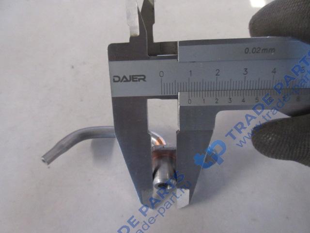 Реальная фотография форсунка масляная охлаждения поршня howo t5g, sitrak c7h