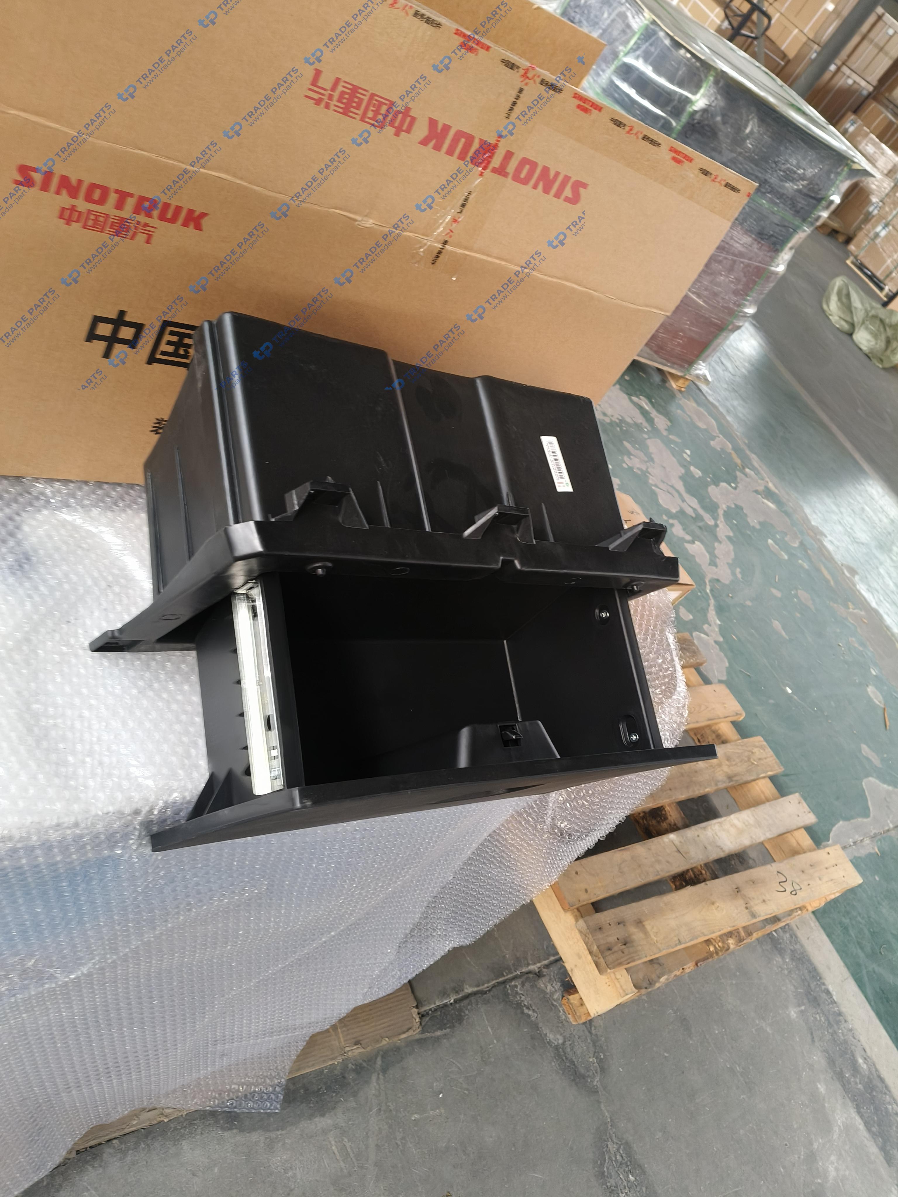 Реальная фотография бардачок в сборе sitrak c7h качество о