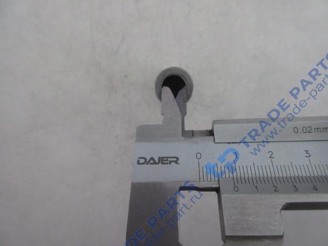 Реальная фотография втулка направляющего клапана j7