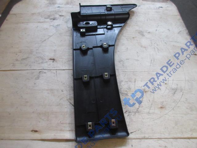 Реальная фотография панель левая боковая заднего крыла (под габариты) sitrak c7h