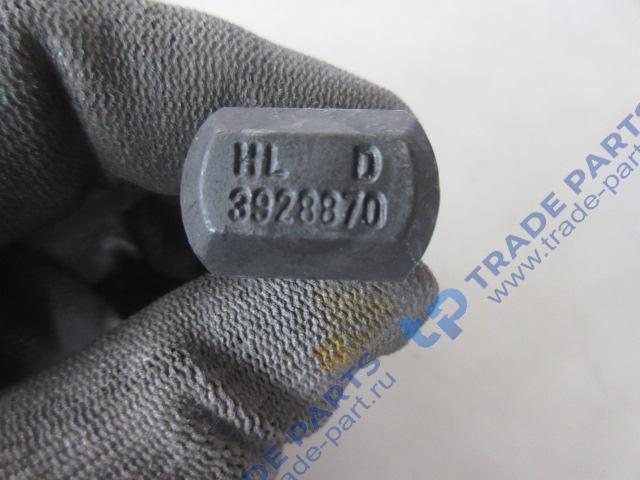 Реальная фотография болт шатунный