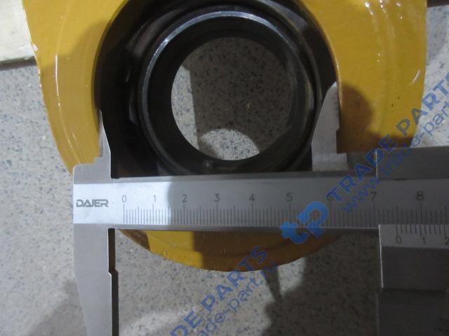 Реальная фотография гидроцилиндр подъема стрелы