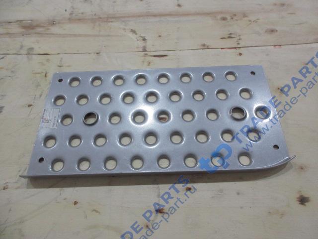 Подножка второй ступени левая FAW J6