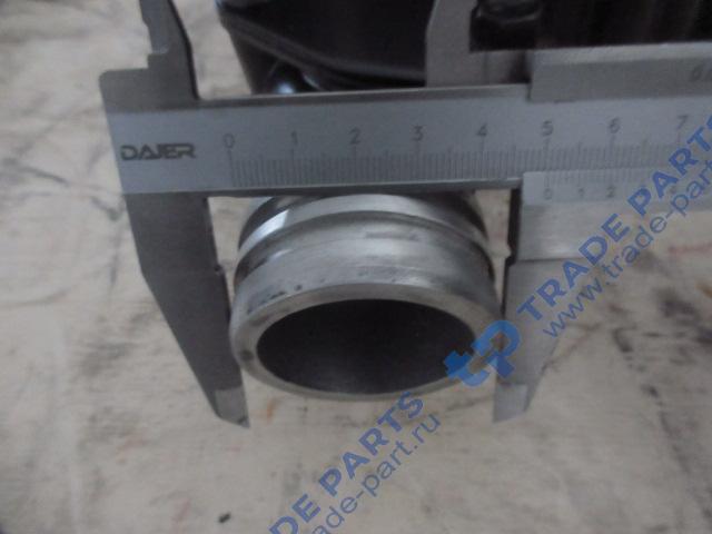 Реальная фотография радиатор масляный yc6j125-t300,yc6j125-t302