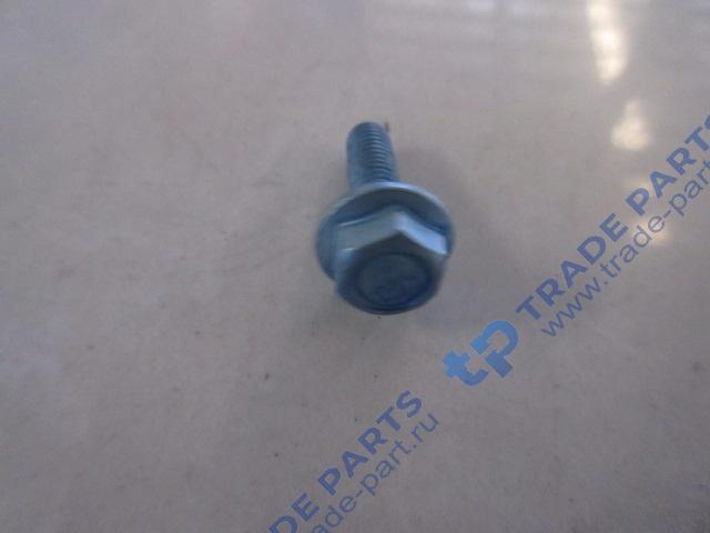 Реальная фотография болт m6x20-10.9 крышки масляного насоса sitrak mc11/mc13