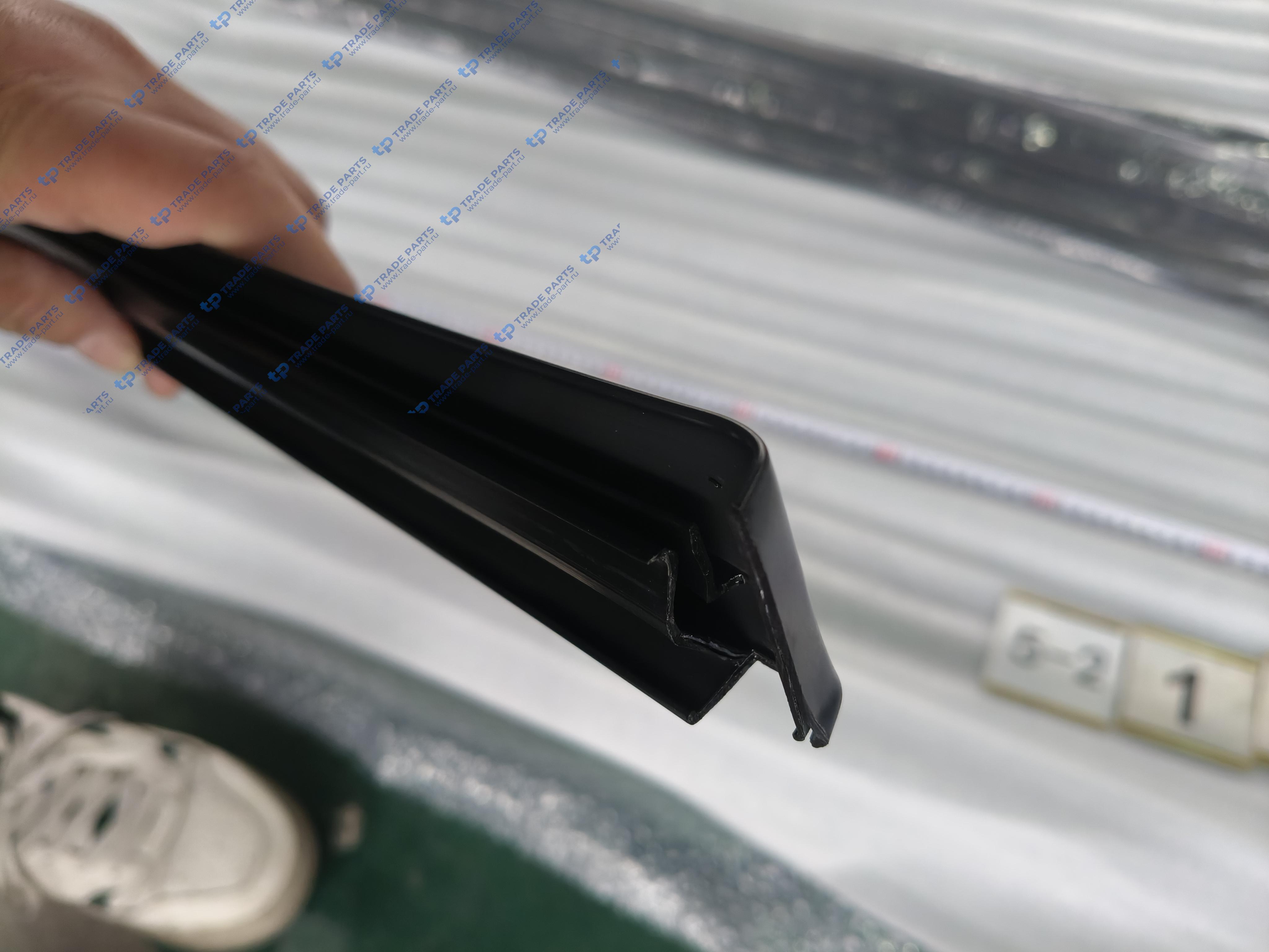 Реальная фотография желобок водосточный правый sitrak c7h качество о