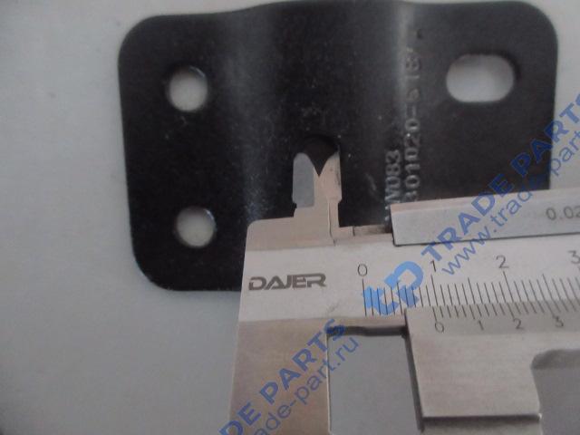 Реальная фотография соединительная планка радиатора faw