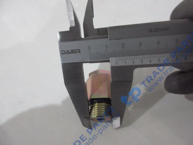 Реальная фотография штуцер в сборе двухходового клапана пгу faw