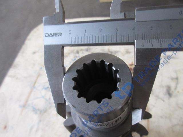 Реальная фотография промежуточный вал в сборе (правый, двойной масляный насос) качество о