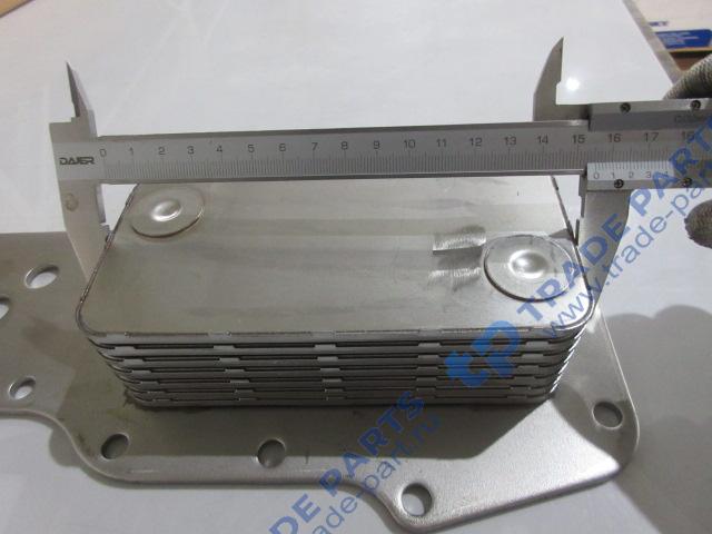 Реальная фотография теплообменник (маслоохладитель)