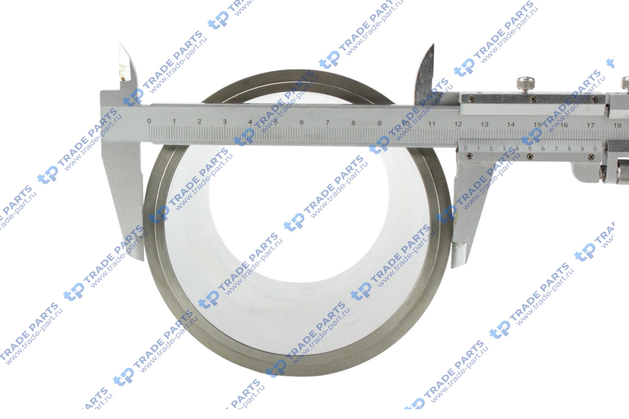 Реальная фотография поршнекомплект с гильзой deutz