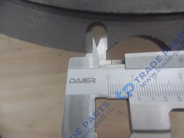 Реальная фотография картер сцепления x3000