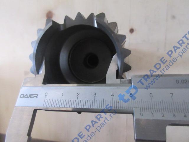 Реальная фотография главный вал кпп zf 12tx2620td