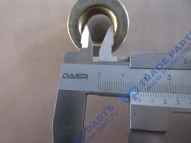 Реальная фотография гайка крепления v-образной тяги shacman x6000 качество о