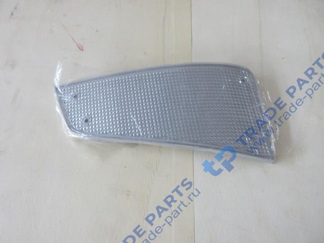 Световозвращающий катафот солнц. козырька правый Sitrak