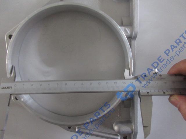 Реальная фотография крышка (обойма) сальника коленвала заднего