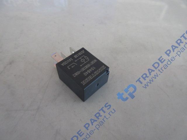 Реальная фотография реле 4х контактное 20a howo t5g, sitrak c7h