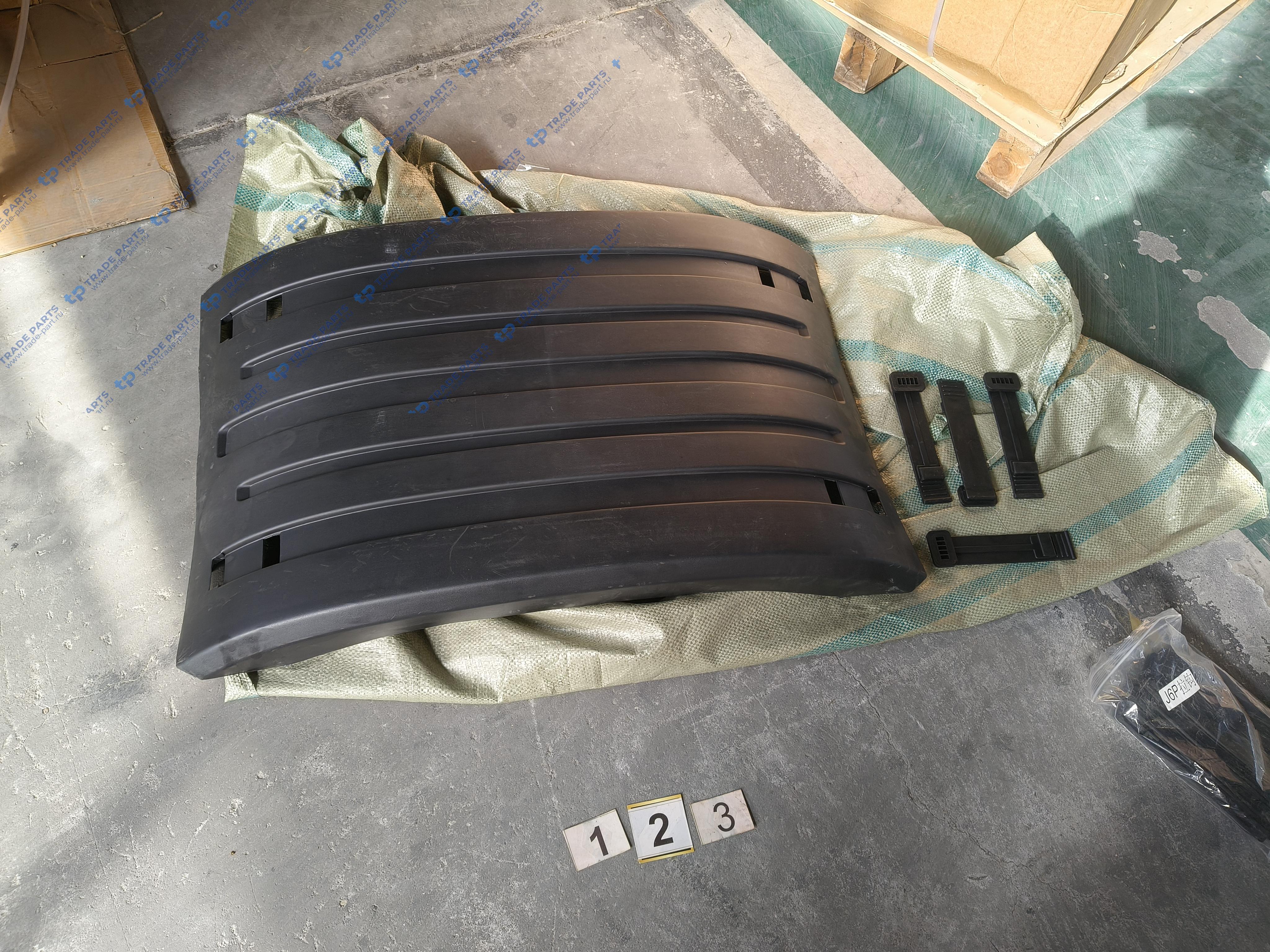 Реальная фотография крыло заднее верхняя часть (тягач) x5000