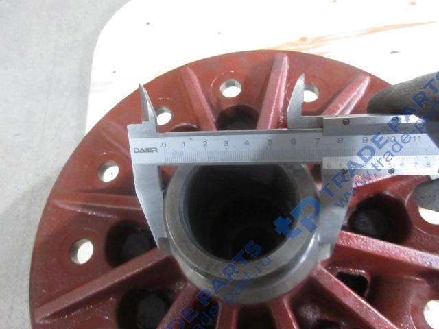 Реальная фотография дифференциал редуктора моста (26 шлицов) d=75мм cdm855