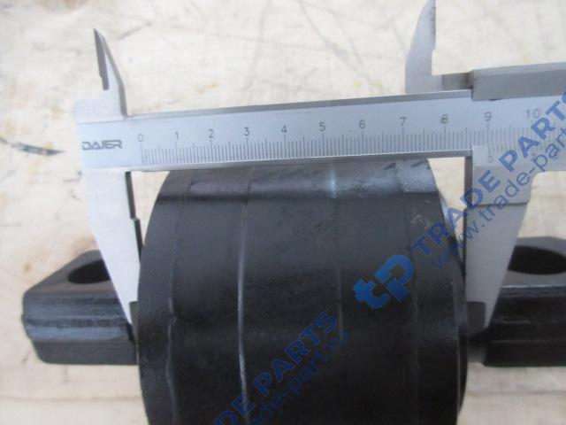 Реальная фотография сайлентблок v-образной тяги d=110 h=75