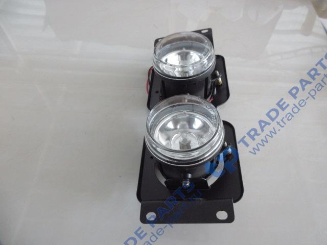 Фара противотуманная левая