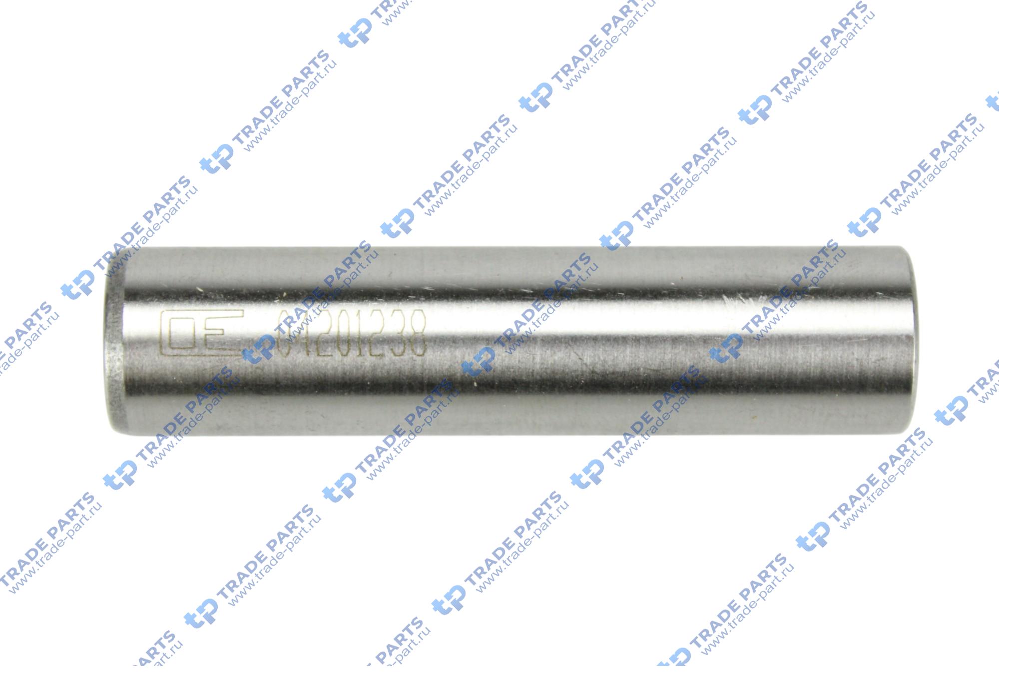 Реальная фотография втулка направляющая клапана!впуск/выпуск r4/r6 deutz bf 4m/6m