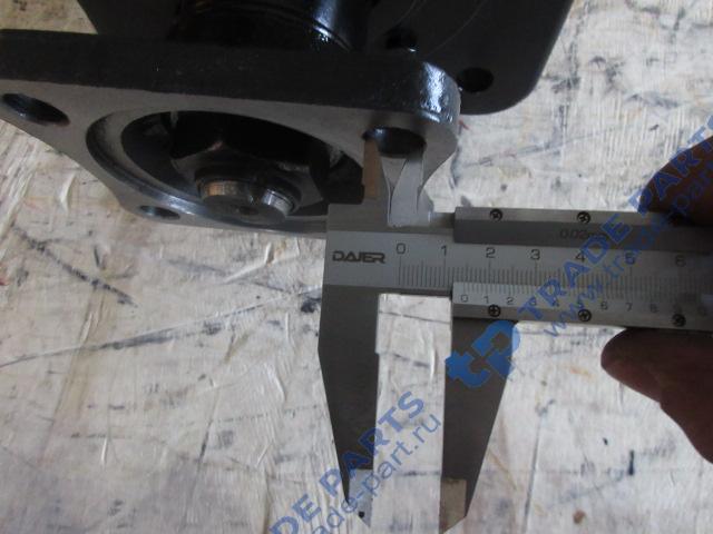 Реальная фотография вал карданный z3g.4.1-1/252700128/350k.032 xcmg