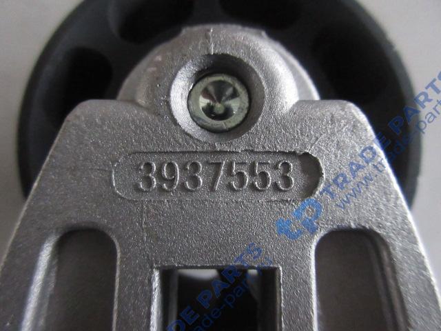 Реальная фотография натяжитель ремня генератора