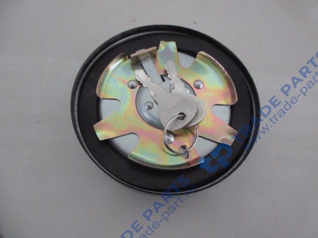 Реальная фотография крышка топливного бака (металл 350/380 л)