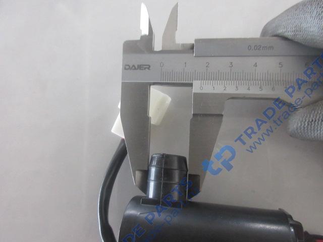 Реальная фотография насос бачка омывателя faw 5207010a109-1