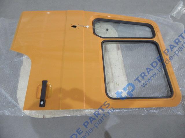 Реальная фотография дверь левая оранжевая в сборе (облицовка f3000)