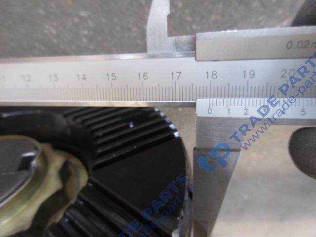 Реальная фотография главный редуктор заднего моста